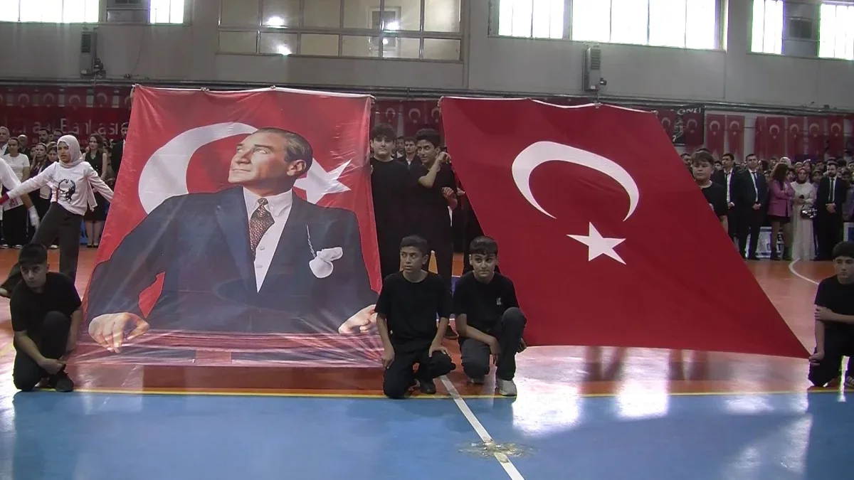 Şanlıurfa'da 29 Ekim Cumhuriyet Bayramı coşkuyla kutlandı